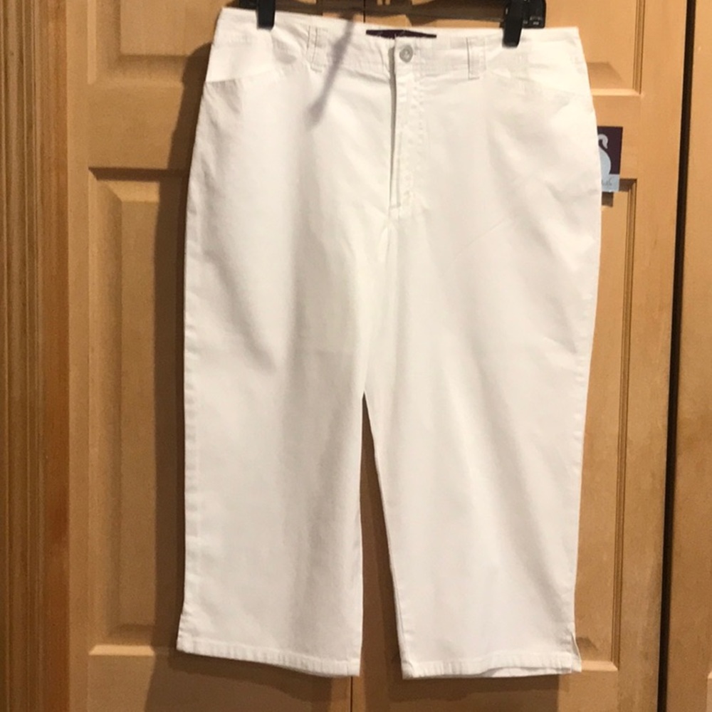 New Gloria Vanderbilt Capris